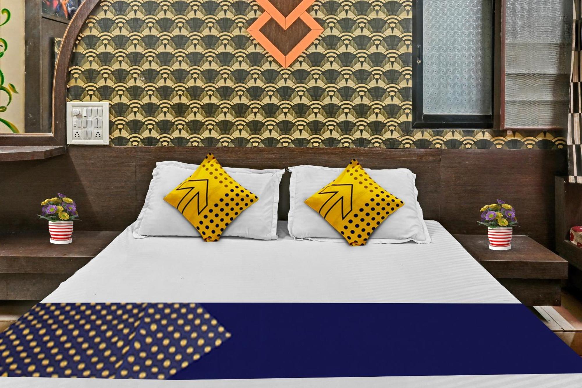 Hotel O Sai Leela Residency Chalisgaon Exterior photo