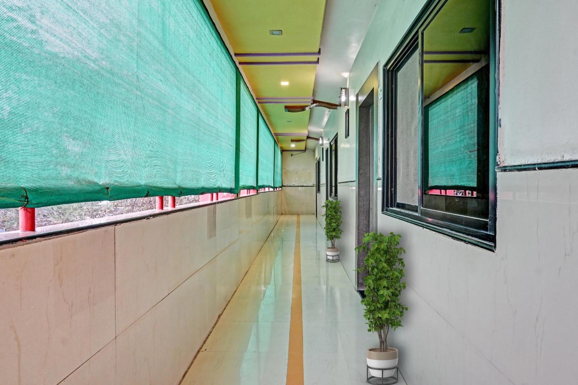 Hotel O Sai Leela Residency Chalisgaon Exterior photo