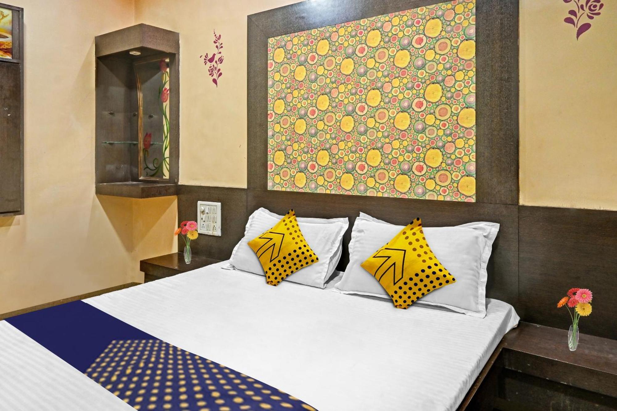 Hotel O Sai Leela Residency Chalisgaon Exterior photo